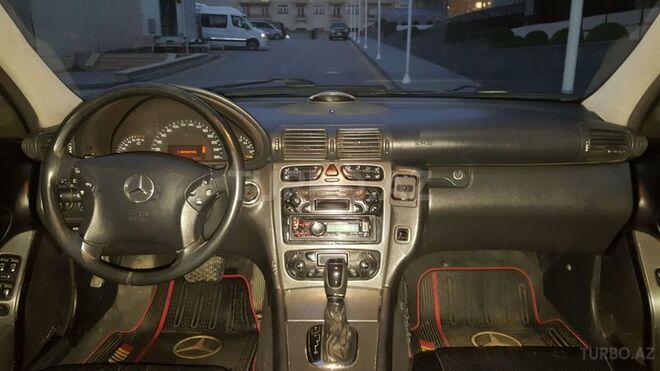 Mercedes C 200 2000, 246,500 km - 2.0 l - Bakı