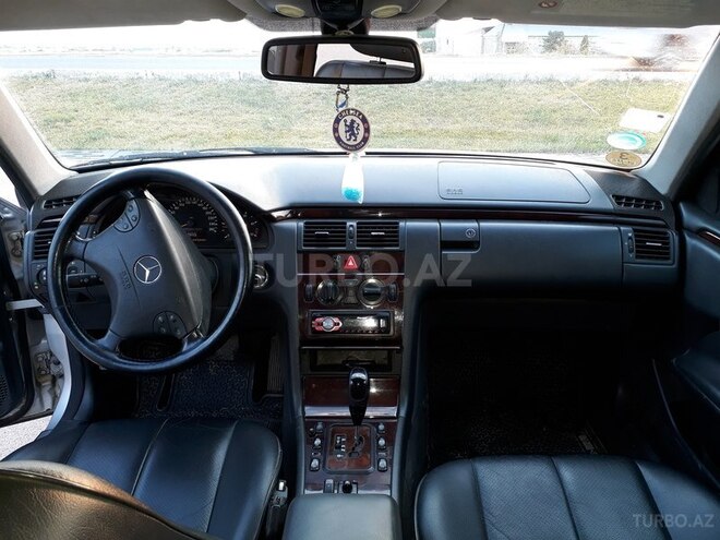Mercedes C 220 2001, 215,000 km - 2.2 l - Şəmkir