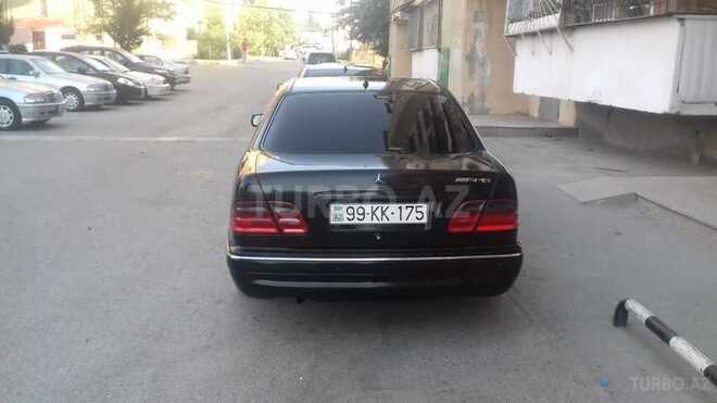 Mercedes E 240 1999, 258,154 km - 2.4 l - Bakı