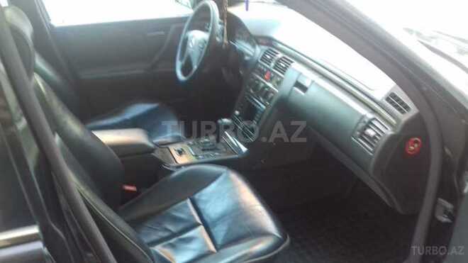 Mercedes E 240 1999, 258,154 km - 2.4 l - Bakı