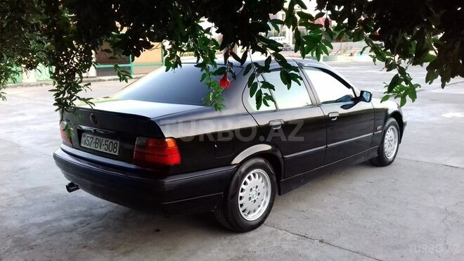 BMW 318 1995, 250,000 km - 1.8 l - Şəmkir