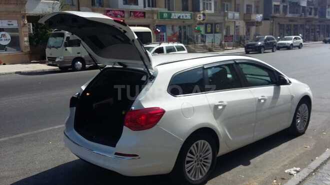 Opel Astra 2015, 93,800 km - 1.6 l - Bakı