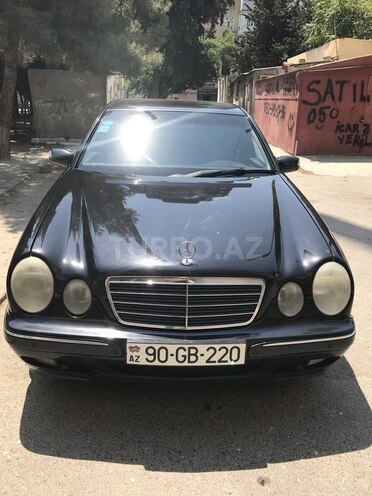 Mercedes E 220 1999, 356,000 km - 2.2 л - Bakı