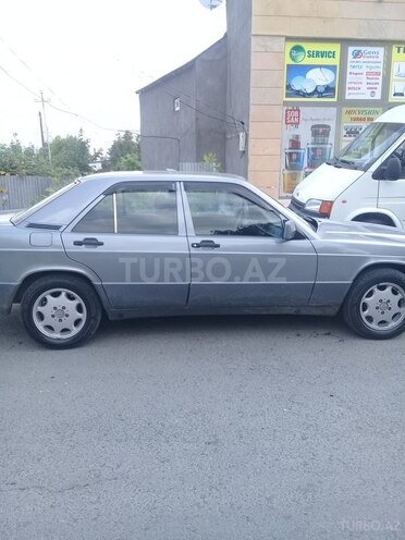 Mercedes 190 1991, 440,449 km - 0.2 l - Oğuz