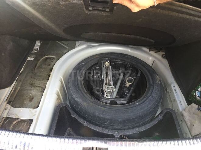 Volkswagen Bora 1999, 222,000 km - 2.3 l - Sumqayıt