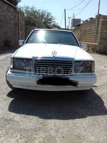 Mercedes E 230 1989, 277,000 km - 2.3 l - Bakı