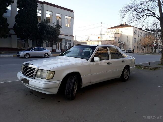 Mercedes E 230 1989, 277,000 km - 2.3 l - Bakı
