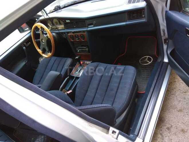 Mercedes 190 1991, 250,000 km - 1.8 л - Bakı