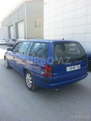 Opel Astra 1995, 355,000 km - 1.6 l - Bakı