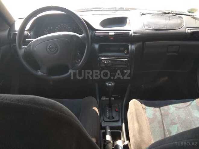 Opel Astra 1995, 355,000 km - 1.6 l - Bakı