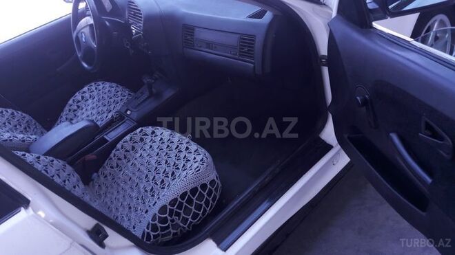 BMW 316 1993, 218,000 km - 1.6 l - Bakı