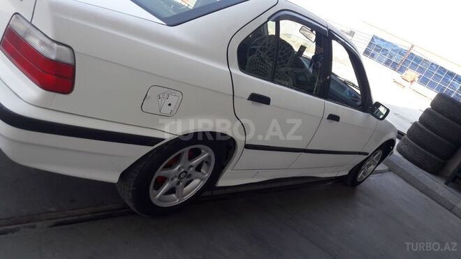 BMW 316 1993, 218,000 km - 1.6 l - Bakı