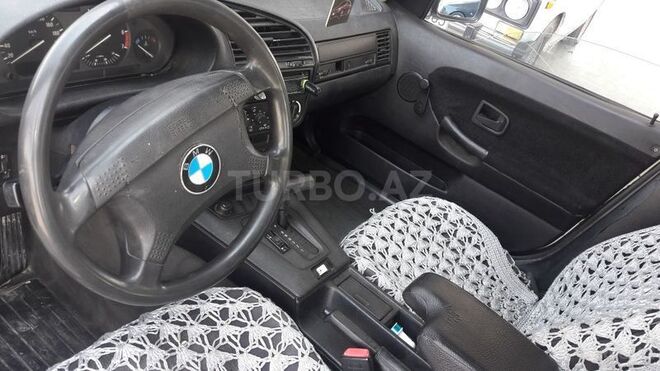 BMW 316 1993, 218,000 km - 1.6 l - Bakı