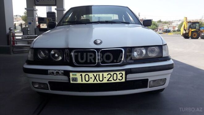 BMW 316 1993, 218,000 km - 1.6 l - Bakı
