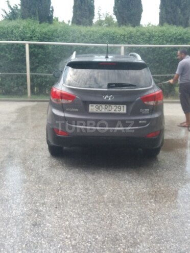 Hyundai ix35 2011, 98,000 km - 2.4 l - Gəncə