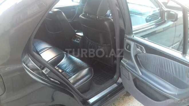 Mercedes E 240 2000, 258,000 km - 2.4 l - Bakı