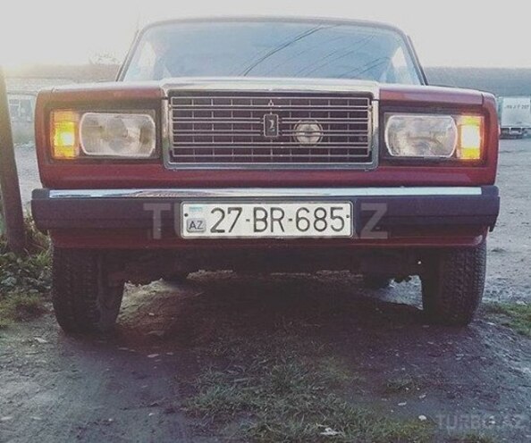 LADA (VAZ) 2107 2005, 160,000 km - 1.6 l - Quba