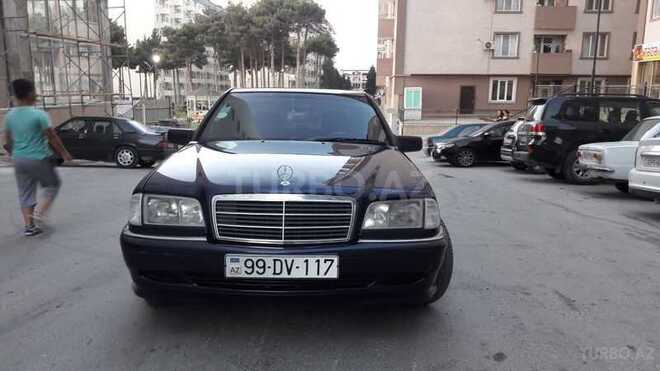 Mercedes C 200 2000, 205,000 km - 2.0 л - Bakı