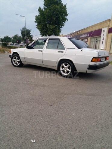Mercedes 190 1990, 189 km - 2.0 л - Bərdə