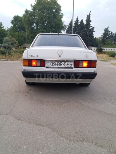 Mercedes 190 1990, 189 km - 2.0 л - Bərdə
