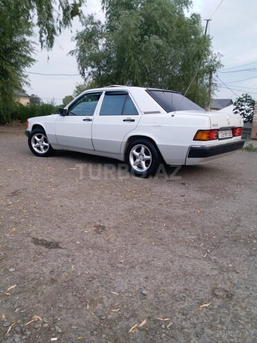 Mercedes 190 1990, 189 km - 2.0 л - Bərdə