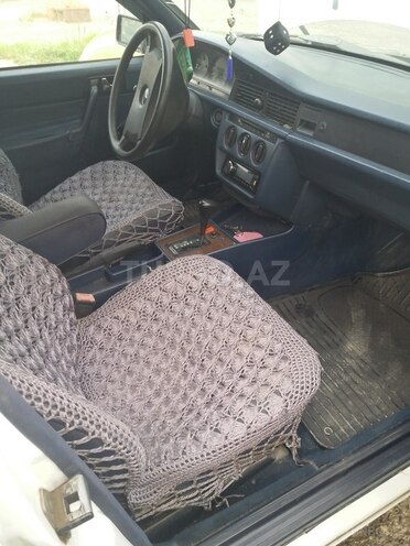 Mercedes 190 1990, 189 km - 2.0 л - Bərdə