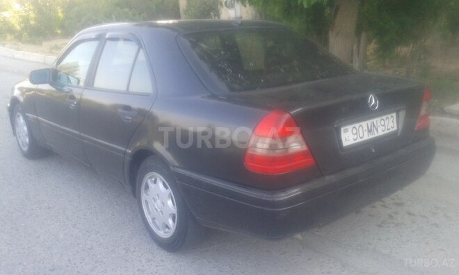 Mercedes C 200 1995, 330,000 km - 2.0 l - Bakı