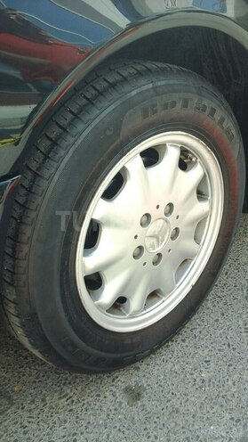 Mercedes E 240 1997, 376,000 km - 2.4 л - Şamaxı