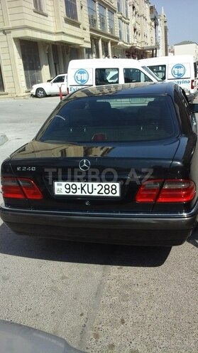 Mercedes E 240 1997, 376,000 km - 2.4 л - Şamaxı