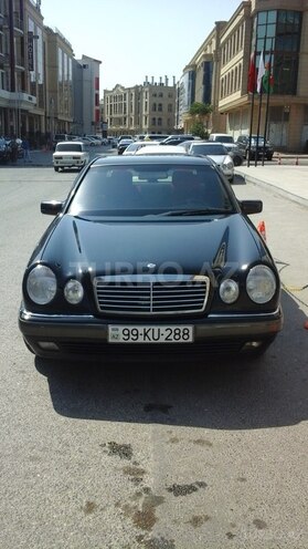 Mercedes E 240 1997, 376,000 km - 2.4 л - Şamaxı