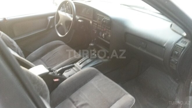Opel Omega 1987, 136,500 km - 2.0 l - Bakı
