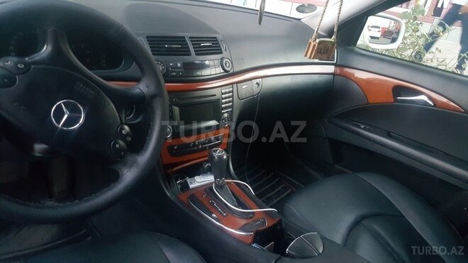 Mercedes E 220 2008, 293,854 km - 2.2 l - Bakı