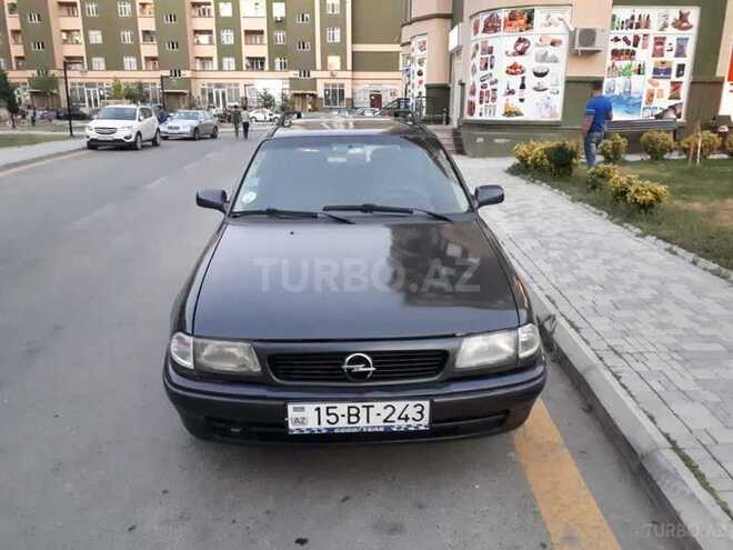 Opel Astra 1995, 380,000 km - 2.0 l - Bakı