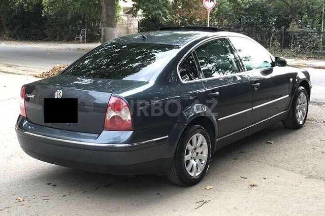 Volkswagen Passat 2001, 285,600 km - 1.8 l - Gəncə