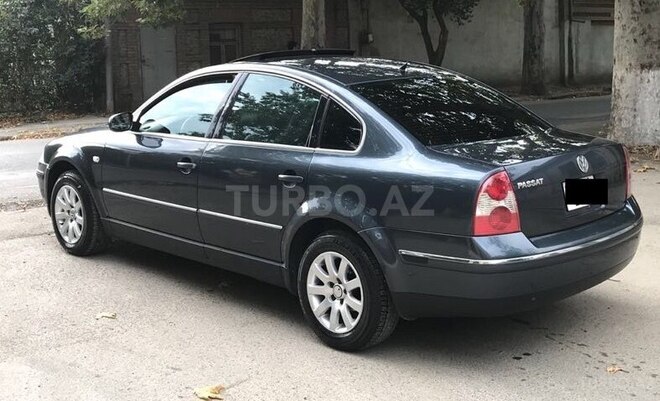 Volkswagen Passat 2001, 285,600 km - 1.8 l - Gəncə