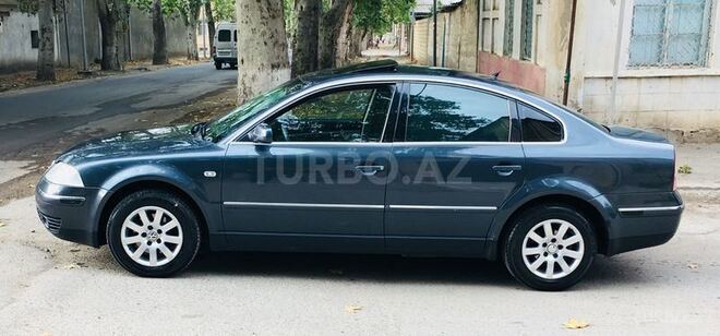 Volkswagen Passat 2001, 285,600 km - 1.8 l - Gəncə