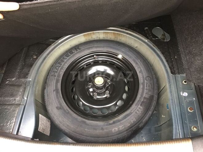 Volkswagen Passat 2001, 285,600 km - 1.8 l - Gəncə