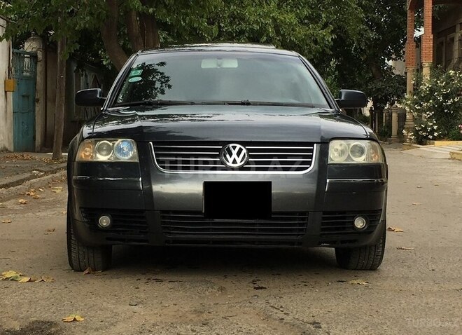 Volkswagen Passat 2001, 285,600 km - 1.8 l - Gəncə