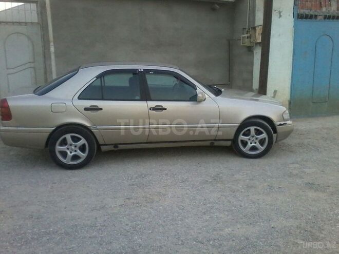 Mercedes C 180 1994, 125,890 km - 1.8 l - Bakı