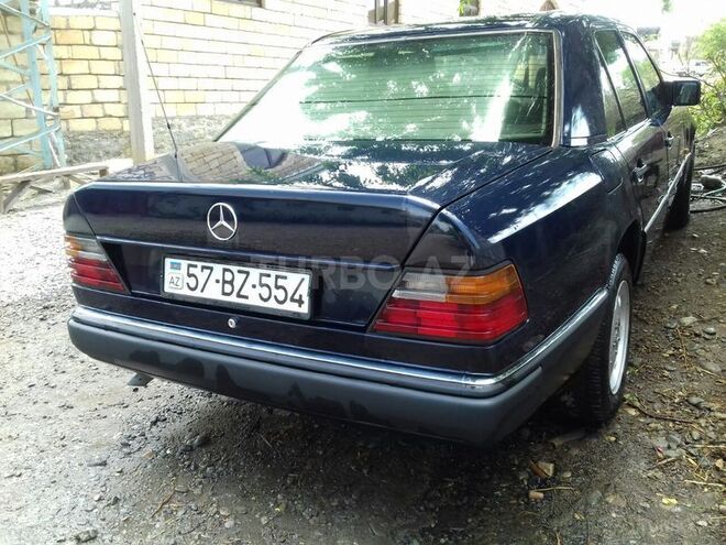 Mercedes E 250 1993, 548,081 km - 2.5 l - Şəmkir