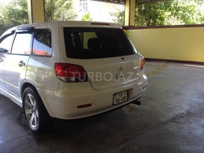 Mitsubishi Airtrek 2002, 167,980 km - 2.0 l - Saatlı