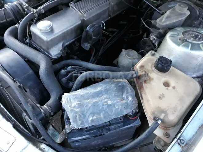 Opel  1986, 251,000 km - 2.5 l - Gəncə