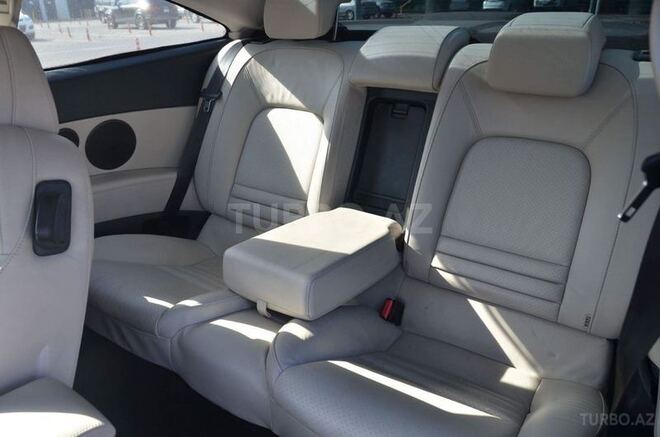 Peugeot 407 2006, 114,000 km - 3.0 l - Bakı
