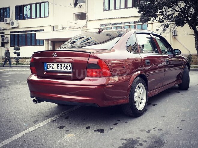 Opel Vectra 2001, 186,000 km - 1.6 l - Bakı