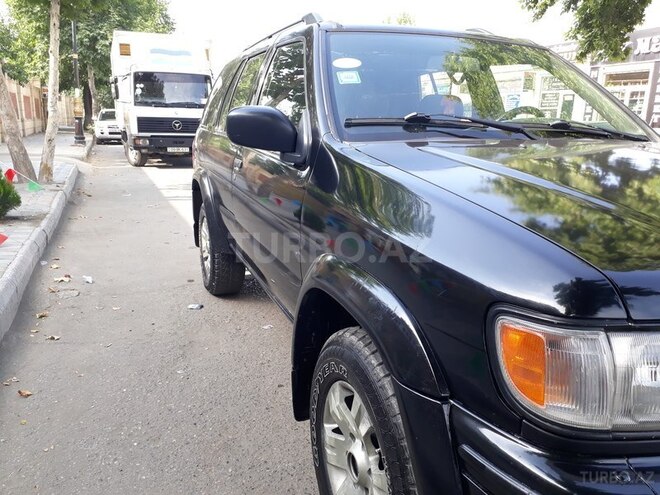 Nissan Pathfinder 1998, 236,589 km - 2.7 l - Bərdə