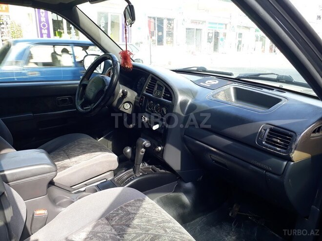 Nissan Pathfinder 1998, 236,589 km - 2.7 l - Bərdə