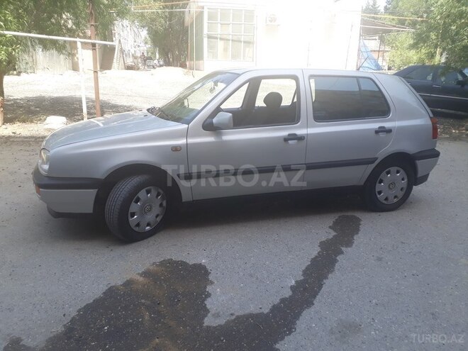 Volkswagen Golf 1997, 274,456 km - 2.0 l - Sumqayıt