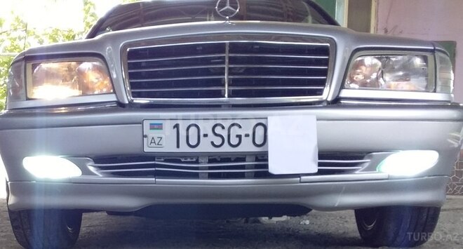Mercedes C 180 1999, 288,600 km - 1.8 л - Salyan