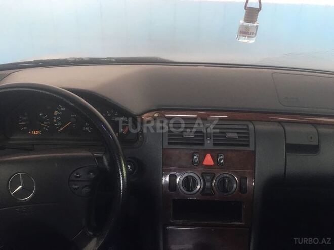 Mercedes E 230 1995, 400,000 km - 2.3 л - Bakı