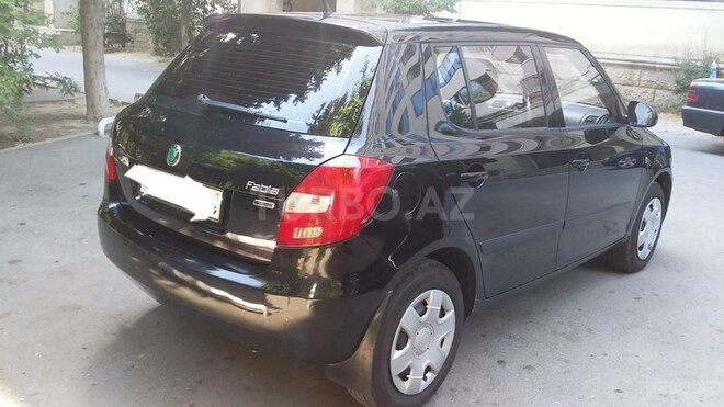 Skoda Fabia 2011, 127,000 km - 1.6 l - Bakı